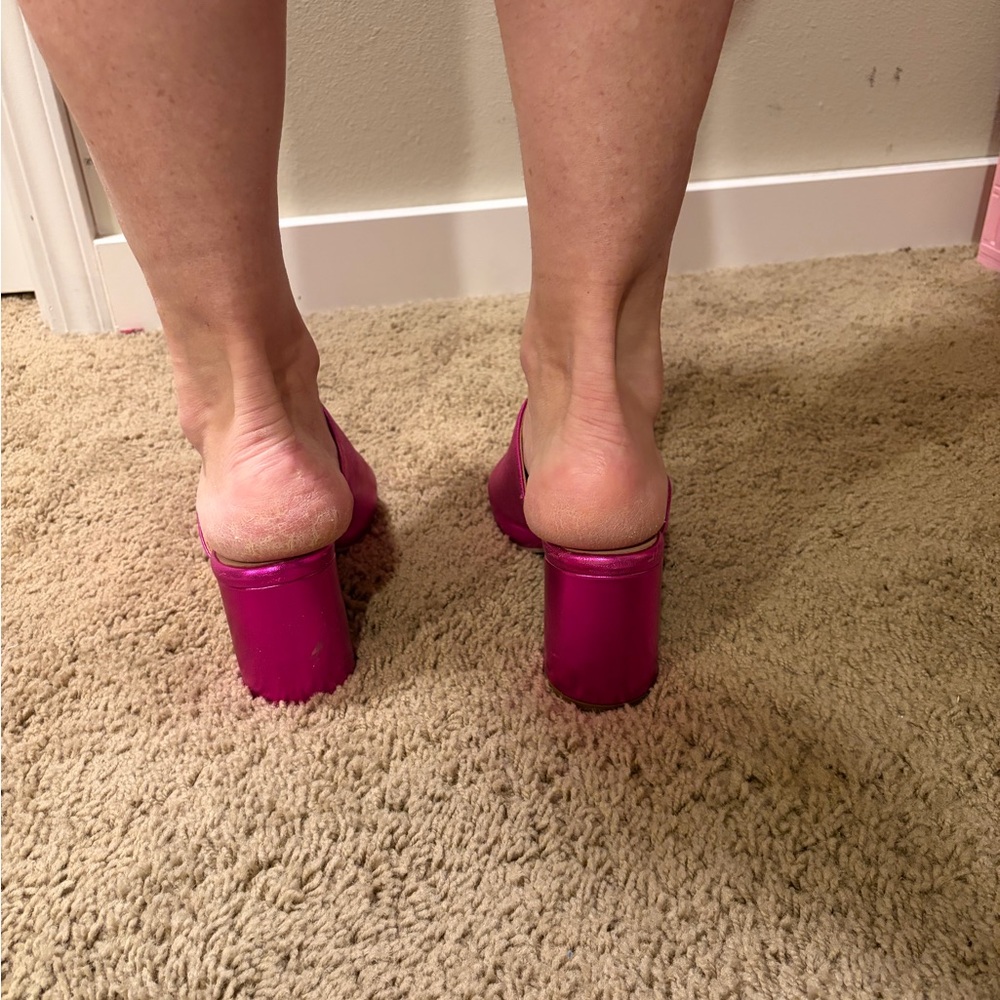 Seychelles Fuchsia Open-Toe Mules - Picture 3 of 8